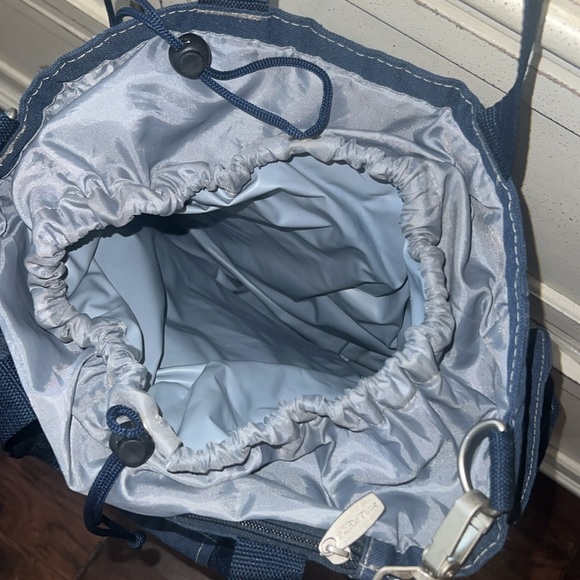 Picnic Time insulated bag ice chest multiple pockets removable strap navy blue - Picture 3 of 11